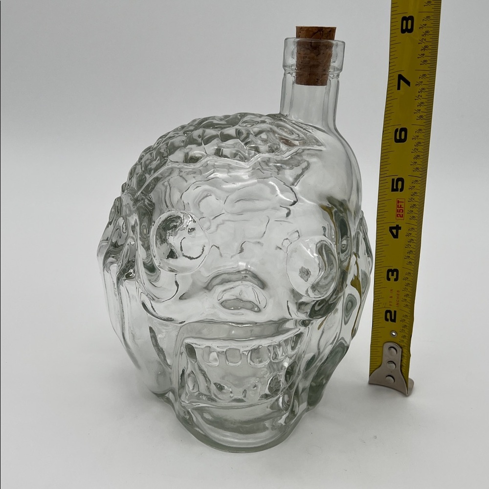 Zombie Scull Head Clear Glass Decanter Bottle with Cork by BarBuzzo 38oz - Picture 9 of 10